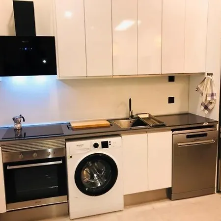 Apartamento 7 Beds, 3bedr, Centro, Sol, Gran Via, Metro Noviciado, Callao *