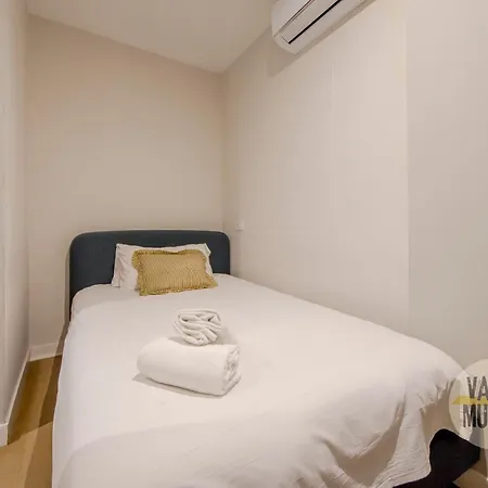 Nuevo Piso 7pax En El Corazon Del Rastro E1 * Madrid