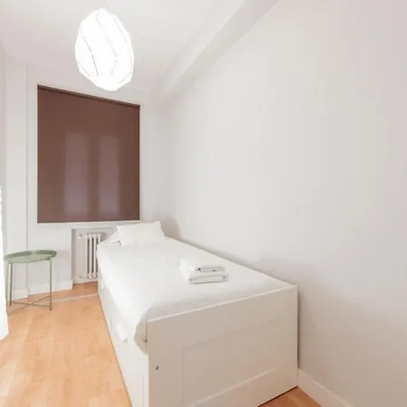 Mintystay - Abtao Apartment Madrid