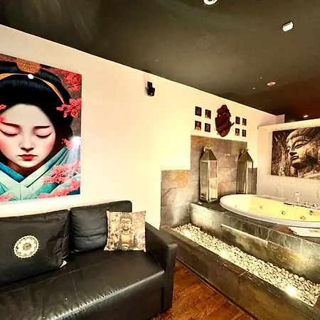 Apartment Con Jacuzzi *