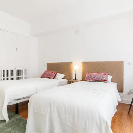 Apartment Moderno Y Luminoso - Heros Madrid