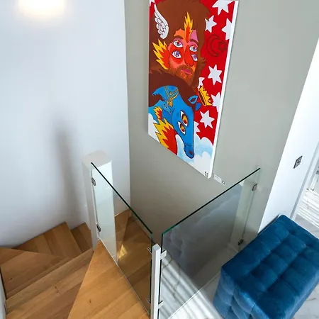 Hotel Umusic 5*