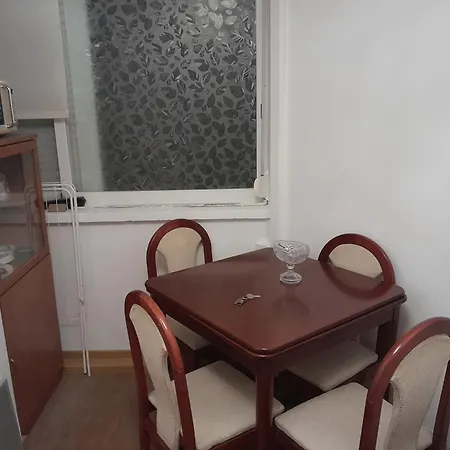 Apartament *
