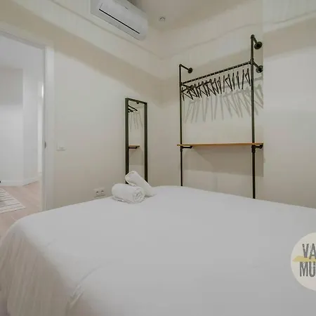 Cool Y Centrico 6px En Plena Plaza Del Carmen E2 Apartment Madrid