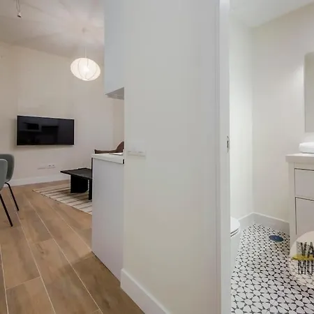 Cozy Y Centrico 6pax En Plaza Del Carmen E2 Madrid