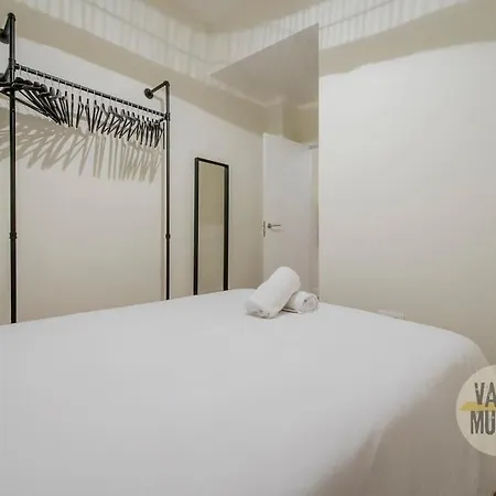 Cozy Y Centrico 6pax En Plaza Del Carmen E2 Madrid