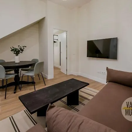 Apartment Cozy Y Centrico 6pax En Plaza Del Carmen E2 Madrid