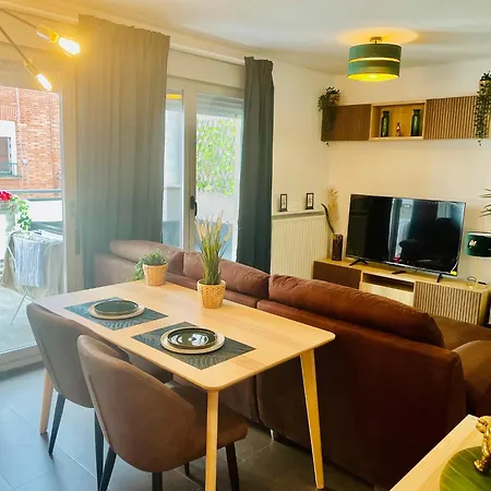 Apartment Atico Con Terraza - Cerca A Rio Madrid