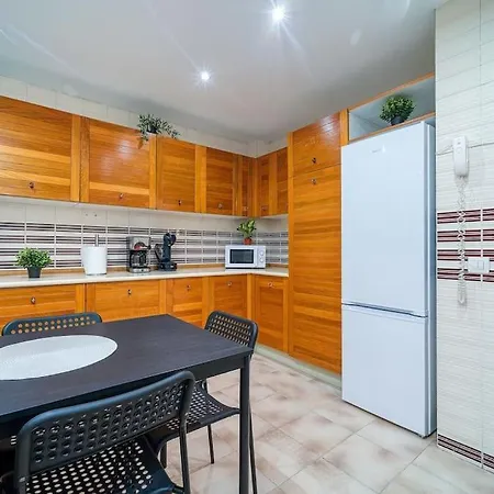 Aparthotel P Casacafe Calle Carlos Dubois 3