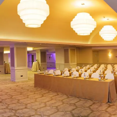 Intercontinental By Ihg Hotel Madryt