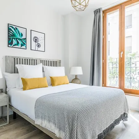 Feelathome Goya * Madrid