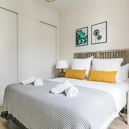 Feelathome Goya * Madrid