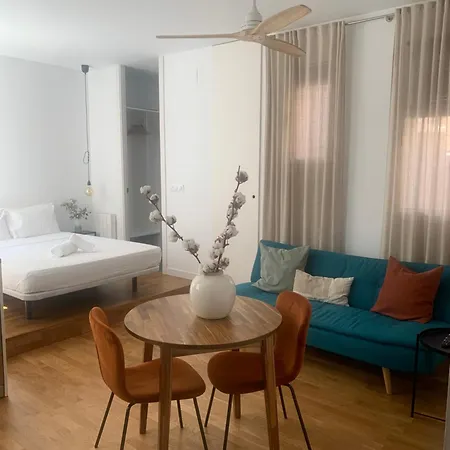 Estudio Ideal En Chamberi Apartment Madrid