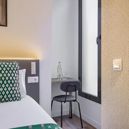 Dobo Homes - G53 Apartment Madrid