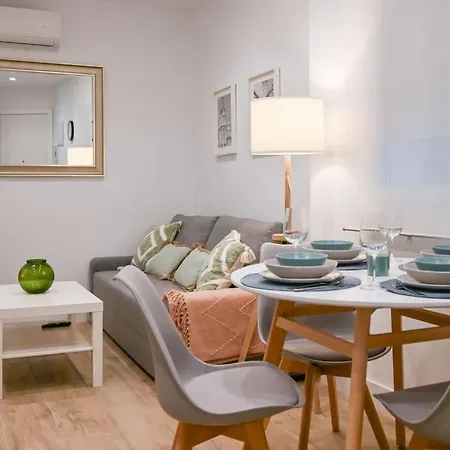 Apartment For Temporal Moderno En Acacias Con Excelente Ubicacion En El Centro De Pes57 Madrid