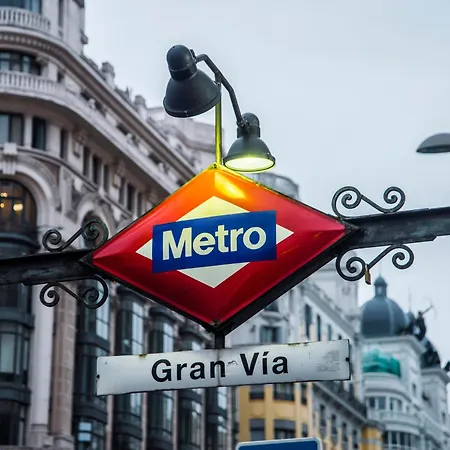 Centro Madrid, Plaza Cibeles Aparthotel *