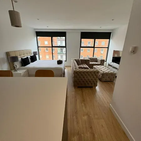 Grand Meriam Apto Benito Apartment Madrid