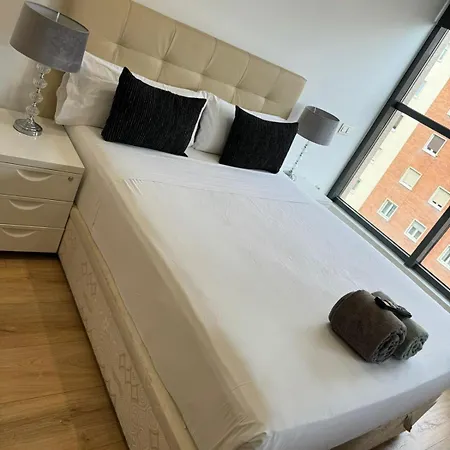 Grand Meriam Apto Benito Apartment Madrid
