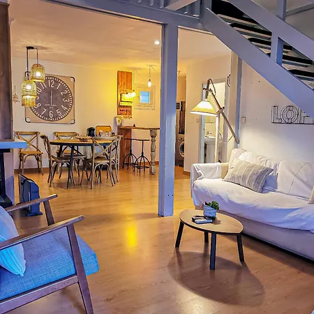 Hotel Hita 