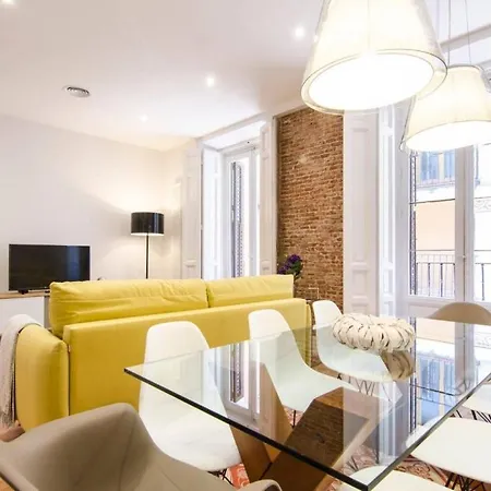 Renovated And Modern- 3bd 2bth- Anton Martin Appartamento