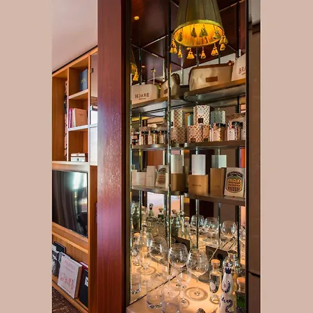 Hotel Brach - Evok Collection
