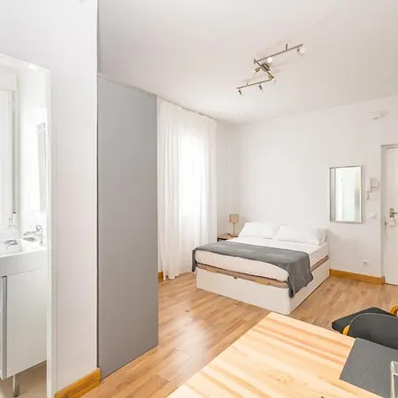 Alojamiento Cerca Del Wizink Y Las Ventas Apartment *