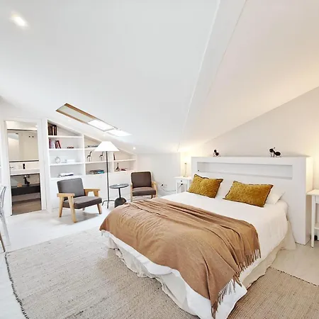Lope De Vega Apartment