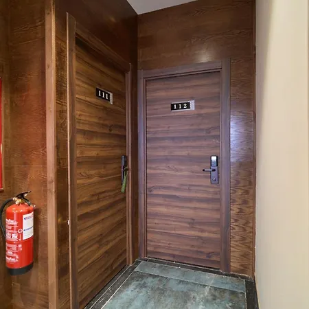 Hotel Menoir Dorsett Usera 3*