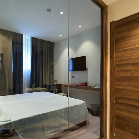 Menoir Dorsett Usera 3* Madrid