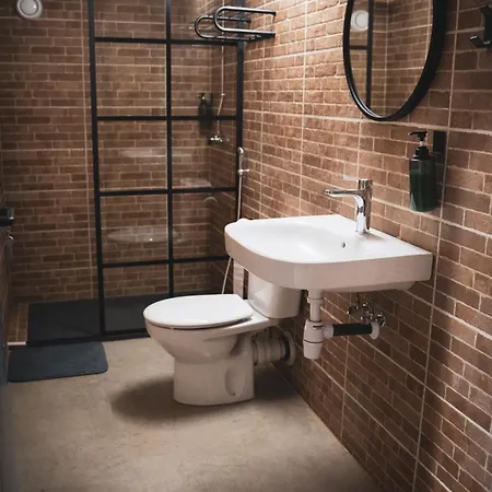 Capsule hotel Gallery Residencia Madrid