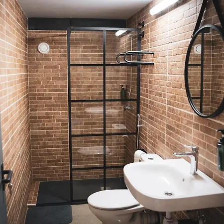 Capsule hotel Gallery Residencia *