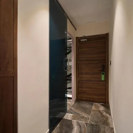 Menoir Dorsett Usera 3* Madrid