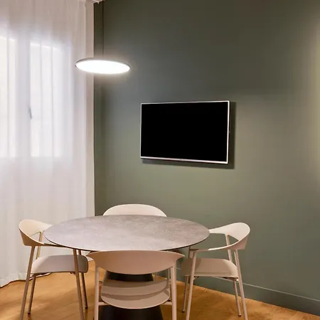 Apartamento Centro Fuencarral 46 *