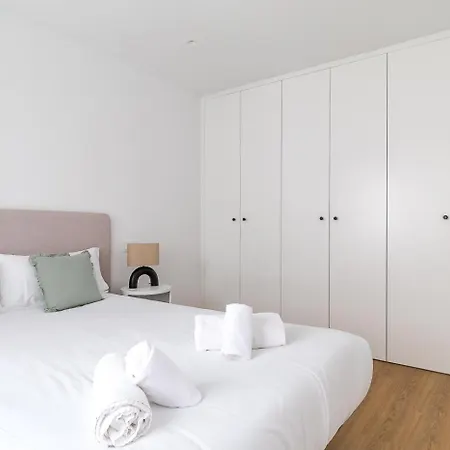 Caterina Ventas Apartment