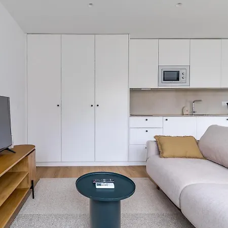 Caterina Ventas Apartment