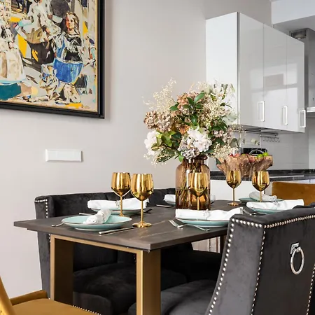 Deluxe Reina Sofia Atocha Comfy Apartamento Madrid