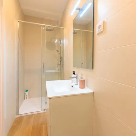 Apartment For Temporal Elegancia Y Confort En El Centro De Fei7 Madrid