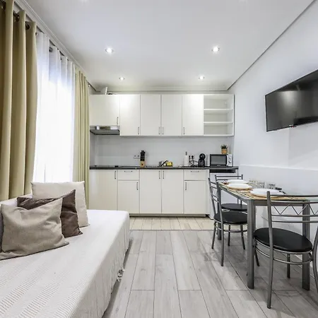 Apartment Classy Close To Retiro Park, Madrid