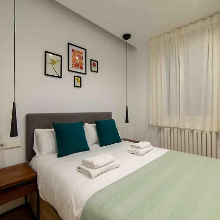 Piso Moderno En Barrio De Salamanca *