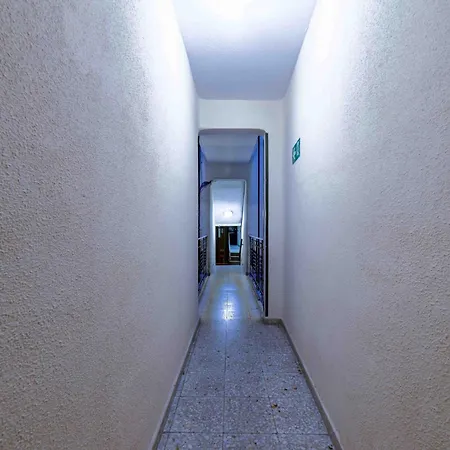 Piso Moderno En Barrio De Salamanca Apartment
