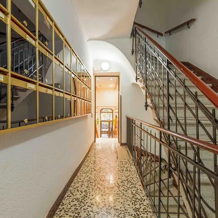 Piso Luminoso En Barrio De Salamanca Apartment *
