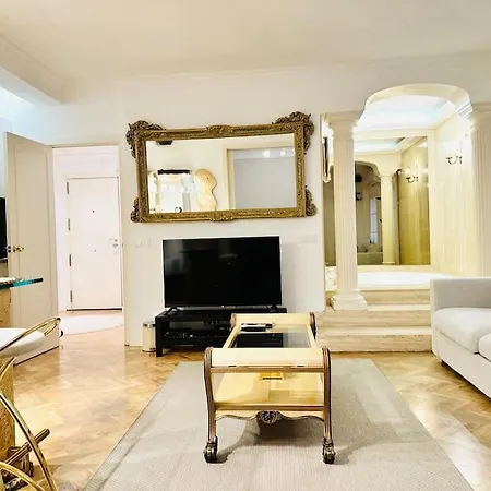 Entero En Chamartin 113 Apartment Madrid