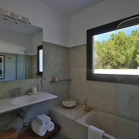 Villa With Outdoor Area Madrid