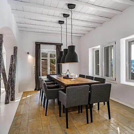 Stunning Surrounded By Lush Greenery Villa Madrid