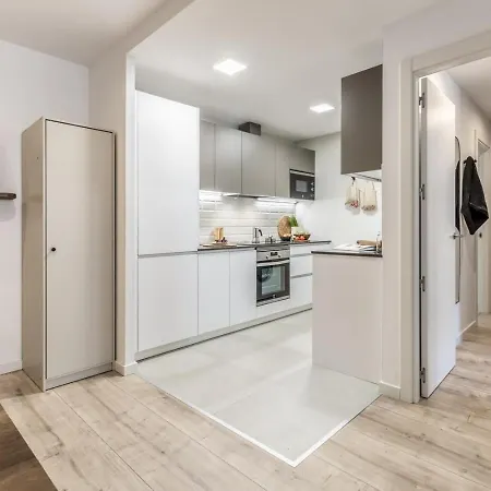 Appy - 1 Bedroom In Trafalgar Apartment Madrid