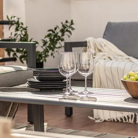 Trentola - 3 Bedroom In Malasana Apartment *