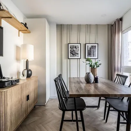 Apartment Abanico - 1 Bedroom And Pool In Chamberi