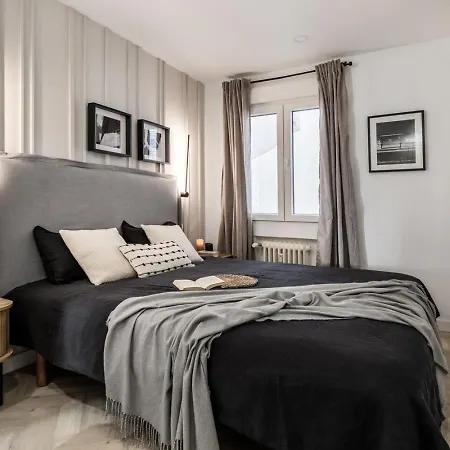 Abanico - 1 Bedroom And Pool In Chamberi Apartment *
