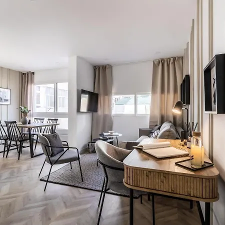 Apartment Abanico - 1 Bedroom And Pool In Chamberi *