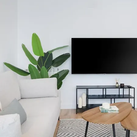 Vive El La Comodidad En Hortaleza Tu Perfecta En Apartamento Madrid